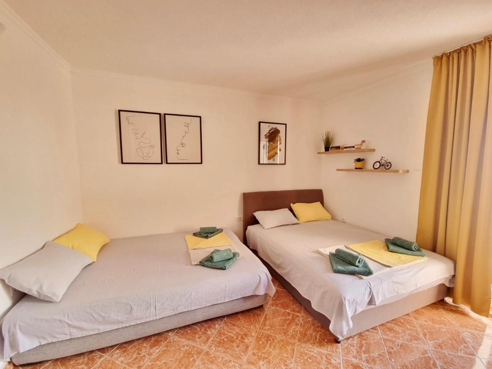 Studio Apartman Na Plazi Rafailovići Exteriér fotografie